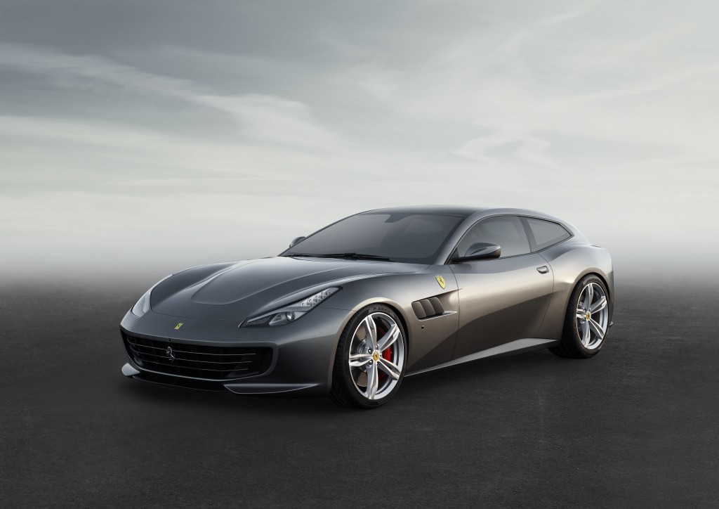 160061-car-Ferrari_GTC4Lusso_fr_3_4_LR