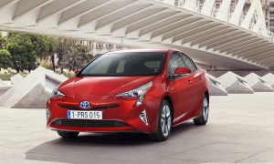 toyota-20prius-ext-06