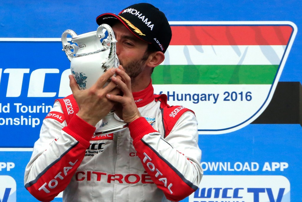 AUTOMOBILE: HUNGARY - HUNGARORING - WTCC - 22/04/2016 TO 24/04/2016