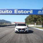 73923_Honda_Civic_Type_R_sets_new_benchmark_time_at_Estoril_with_WTCC_safety