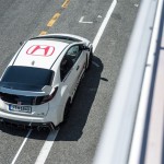 73926_Honda_Civic_Type_R_sets_new_benchmark_time_at_Estoril_with_WTCC_safety