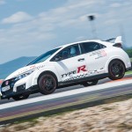 73931_Honda_Civic_Type_R_sets_new_benchmark_time_at_Hungaroring_with_Honda_s_WTCC