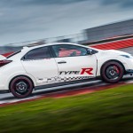 73935_Honda_Civic_Type_R_sets_new_benchmark_time_at_Silverstone_with_Honda_BTCC