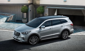 Hyundai Grand Santa Fe