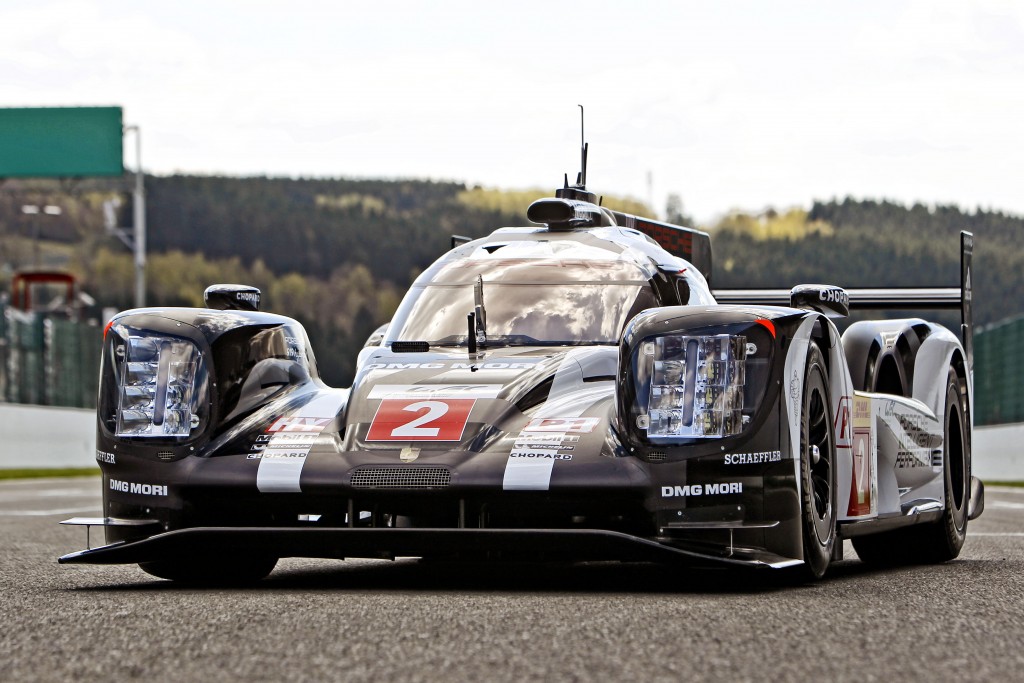 Porsche 919 Hybrid, Porsche Team: Romain Dumas, Neel Jani, Marc Lieb