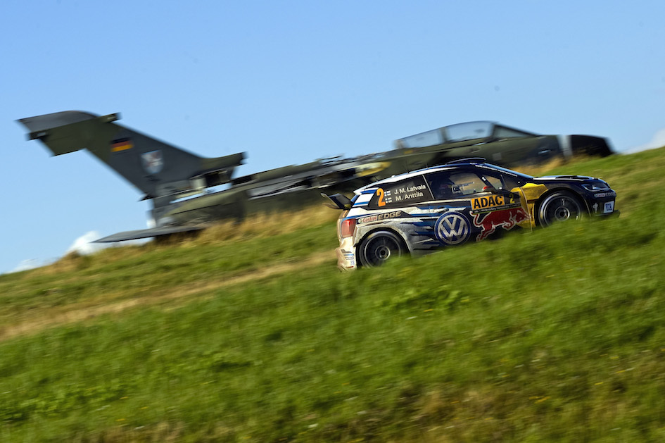 Jari-Matti Latvala (FIN), Miikka Anttila (FIN) Volkswagen Polo R WRC (2016) WRC Rally Germany 2016 Foto: Daniel Roeseler