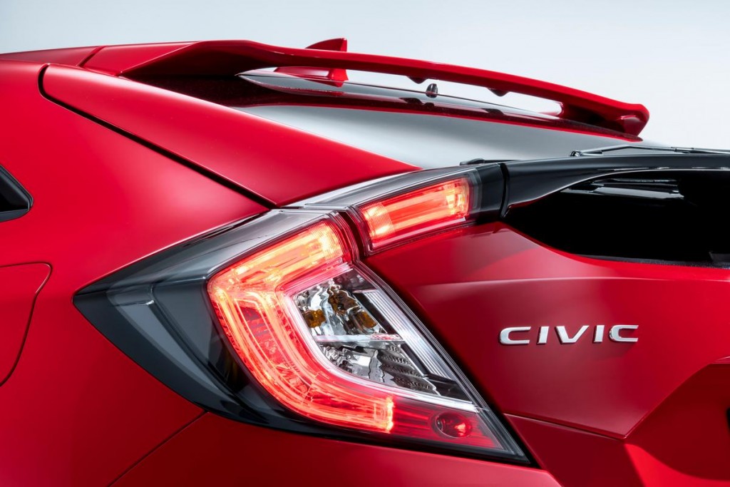 honda_civic_5dr_rear_light_detail