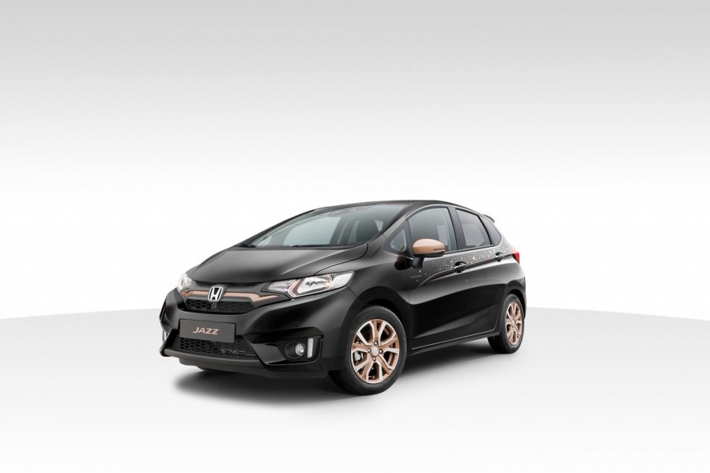 honda_jazz_spotlight_front_34