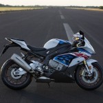 P90234025_lowRes_bmw-s-1000-rr-10-201