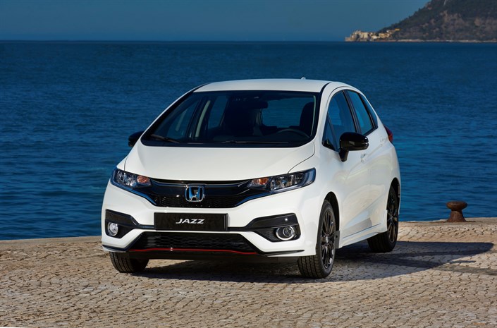 HONDA REVEALS FRESH LOOK AND NEW ENGINE OPTION FOR JAZZ SUPERMINI