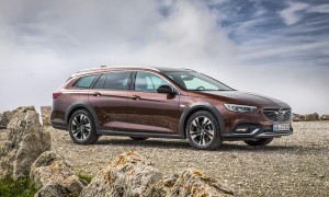 New top-of-the-line engine for Opel Insignia