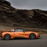 P90285394_lowRes_the-new-bmw-i8-roads