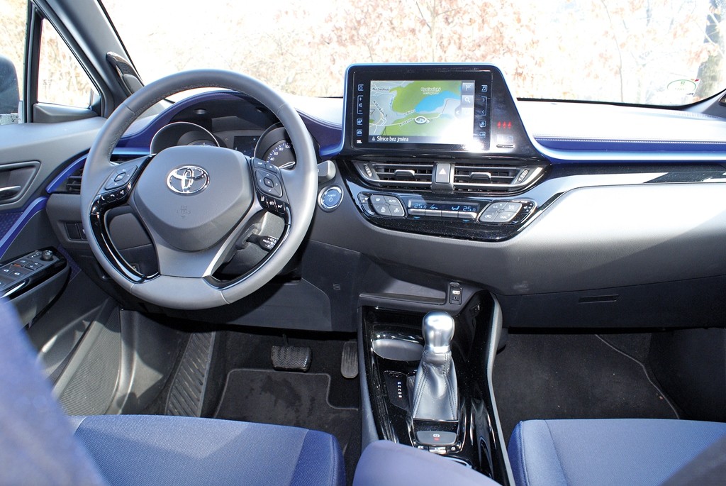 Toyota CHR (9)