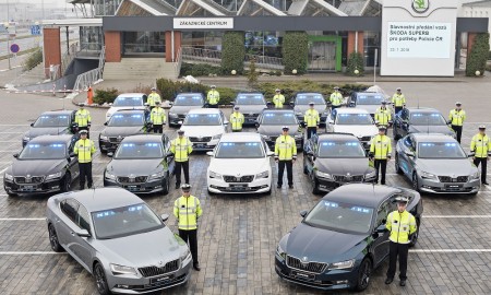 Předání vozů Škoda Superb Policii ČR, 23. ledna v Mladé Boleslavi.