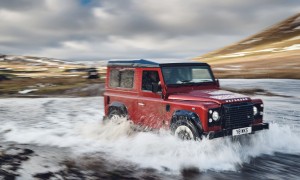 defender 8v