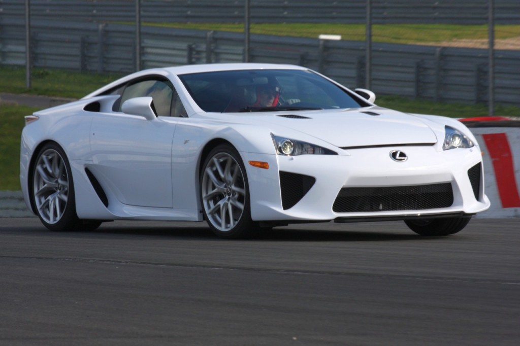 lexus_lfa_0628_1