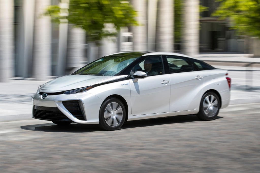 toyota mirai