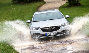 Opel-Insignia-Country-Tourer-500213