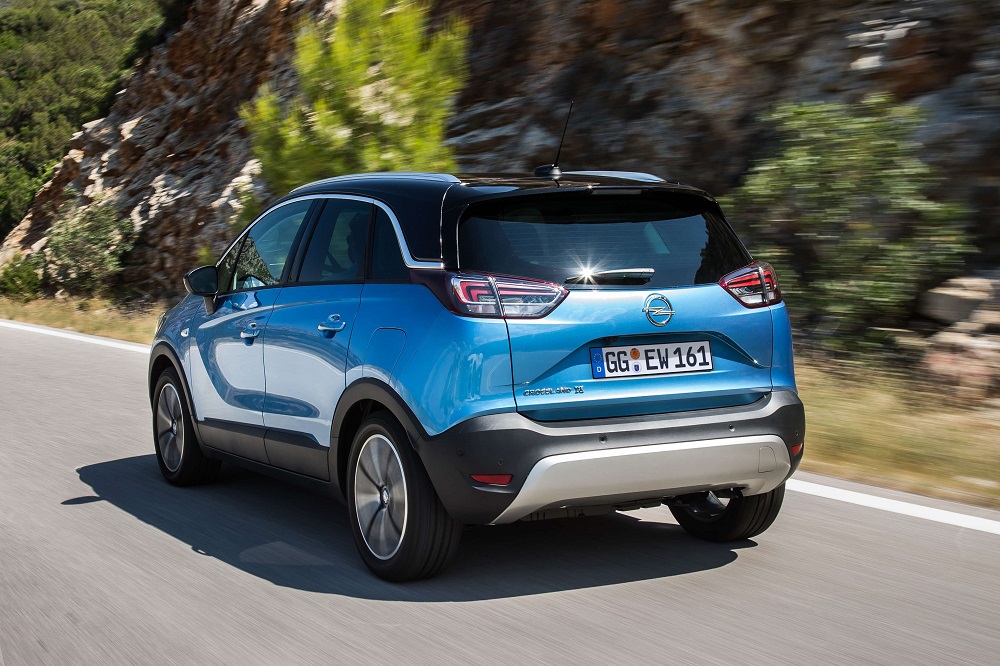 100,000 orders for the Opel Crossland X