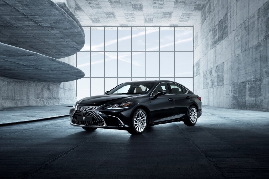 Lexus_ES___04