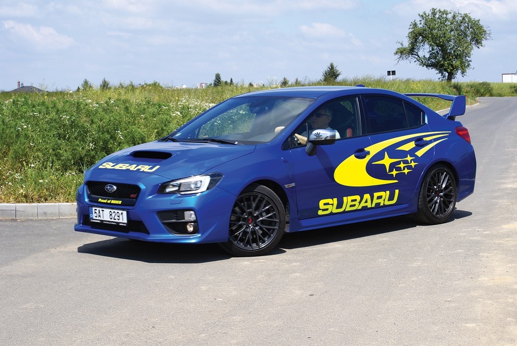 Subaru STI (5)
