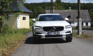 Volvo V90 cross c (4)