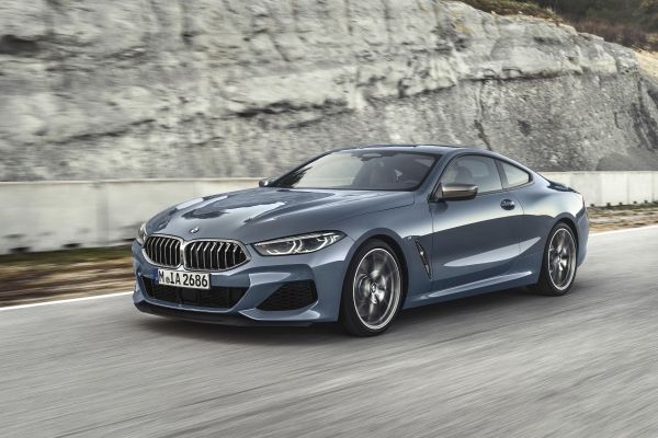 P90306611_lowRes_the-all-new-bmw-8-se