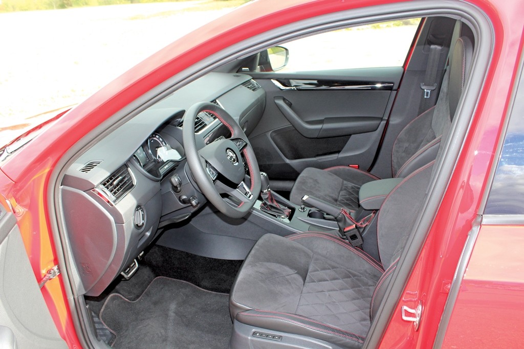 Octavia RS (5)