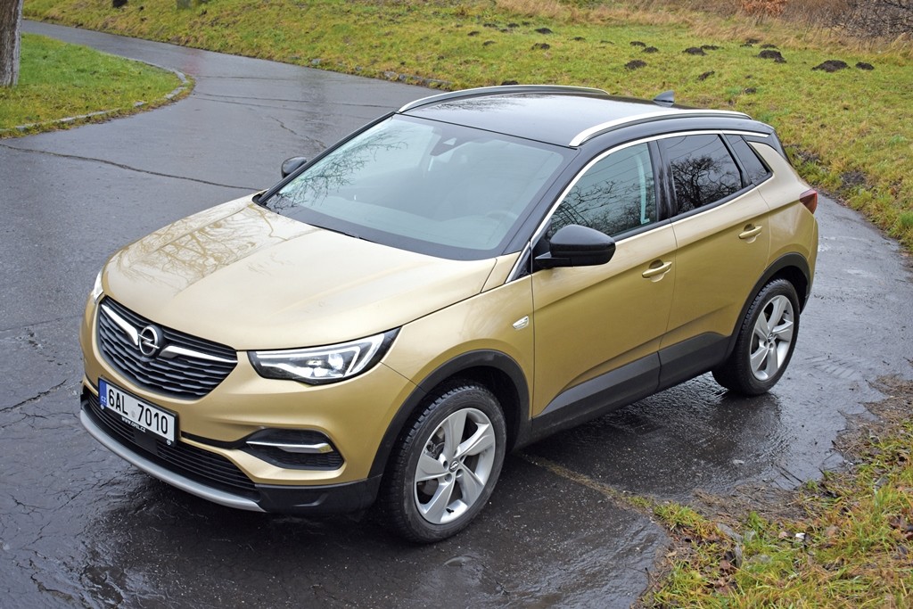 Opel Grandland X (7)