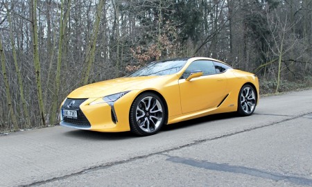 Lexus LC (3) velká