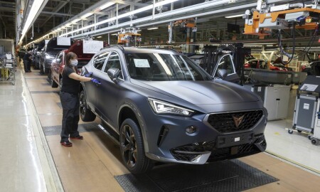 CUPRA-kicks-off-production-of-the-new-Formentor_07_small