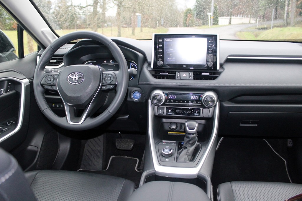 Toyota RAV4 (5)
