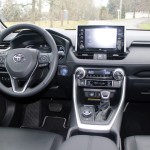Toyota RAV4 (5)