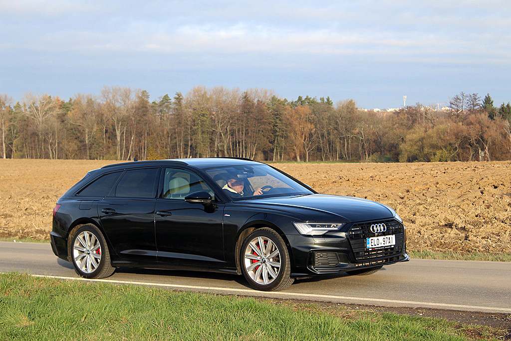 Audi A6 Avant (1)