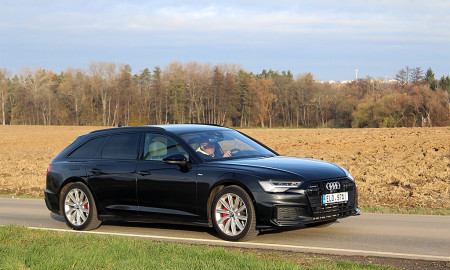 Audi A6 Avant (1)