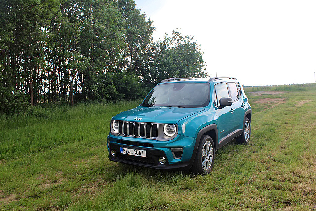 Jeep Renegade (1)