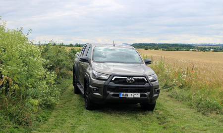 Toyota Hilux (4)