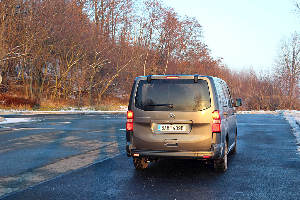 Citroen spacetourer (4)