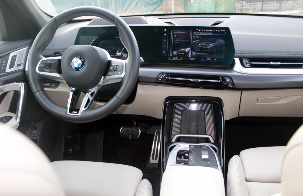 BMW X1 (3)