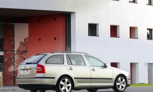 230301_25-years-of-the-skoda-octavia-combi-3_5a387753-1920x1438