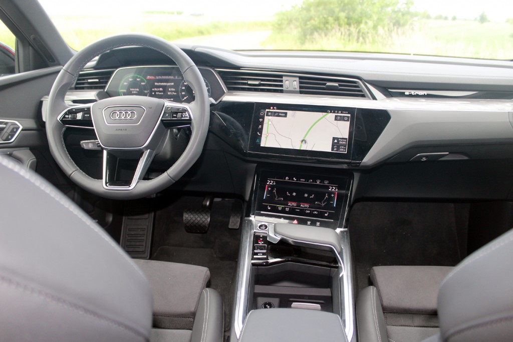 Audi q8 etron (3)