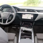 Audi q8 etron (3)