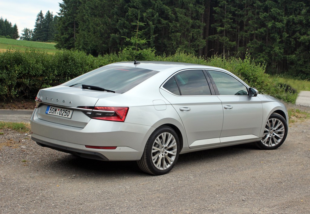 Skoda Superb (3)