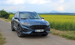 Ford Kuga plug-in hybrid (2)