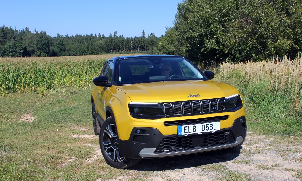 Jeep Avenger (9)