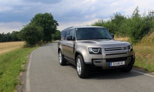 Land Rover Defender (4)