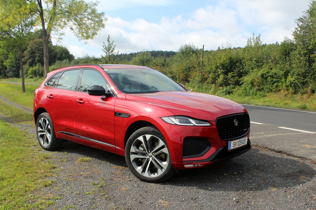 Jaguar F-Pace (2)