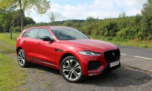 Jaguar F-Pace (2)