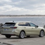 18_skoda_superb_combi_exterior_86e15939-1920x1280