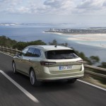 53_skoda_superb_combi_exterior_eccbce7a-1920x1280